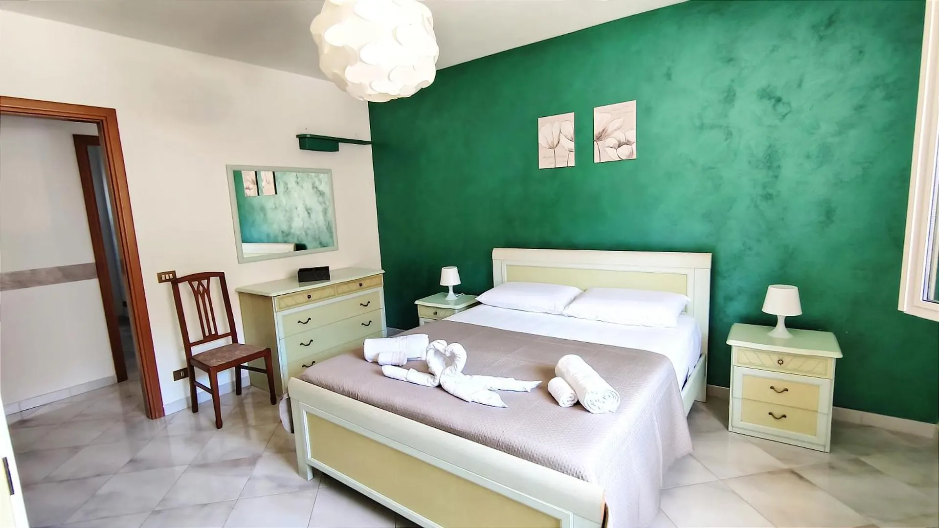 Appartamento Casa Delle Camelie Cefalù 0*,